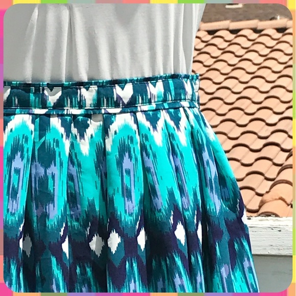 New H&M Aqua Blue Teal Multicolor Ikat Tribal Print Hi-Lo Hem Skirt Size 6 or S - Picture 2 of 8
